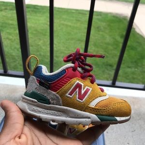 New Balance 997H Toddler 4c